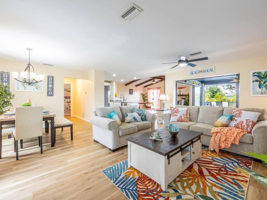 Englewood, Manasota Keys - 2 Bedroom Luxury Villa, Pool, Game Room, 6 Min To Beaches Next To Canal Exterior foto