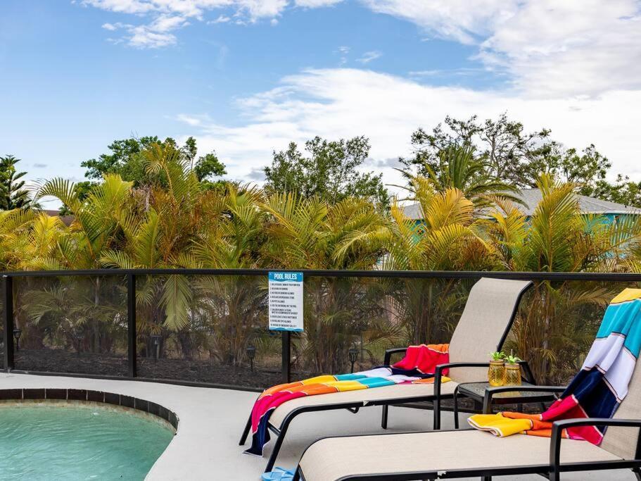 Englewood, Manasota Keys - 2 Bedroom Luxury Villa, Pool, Game Room, 6 Min To Beaches Next To Canal Exterior foto